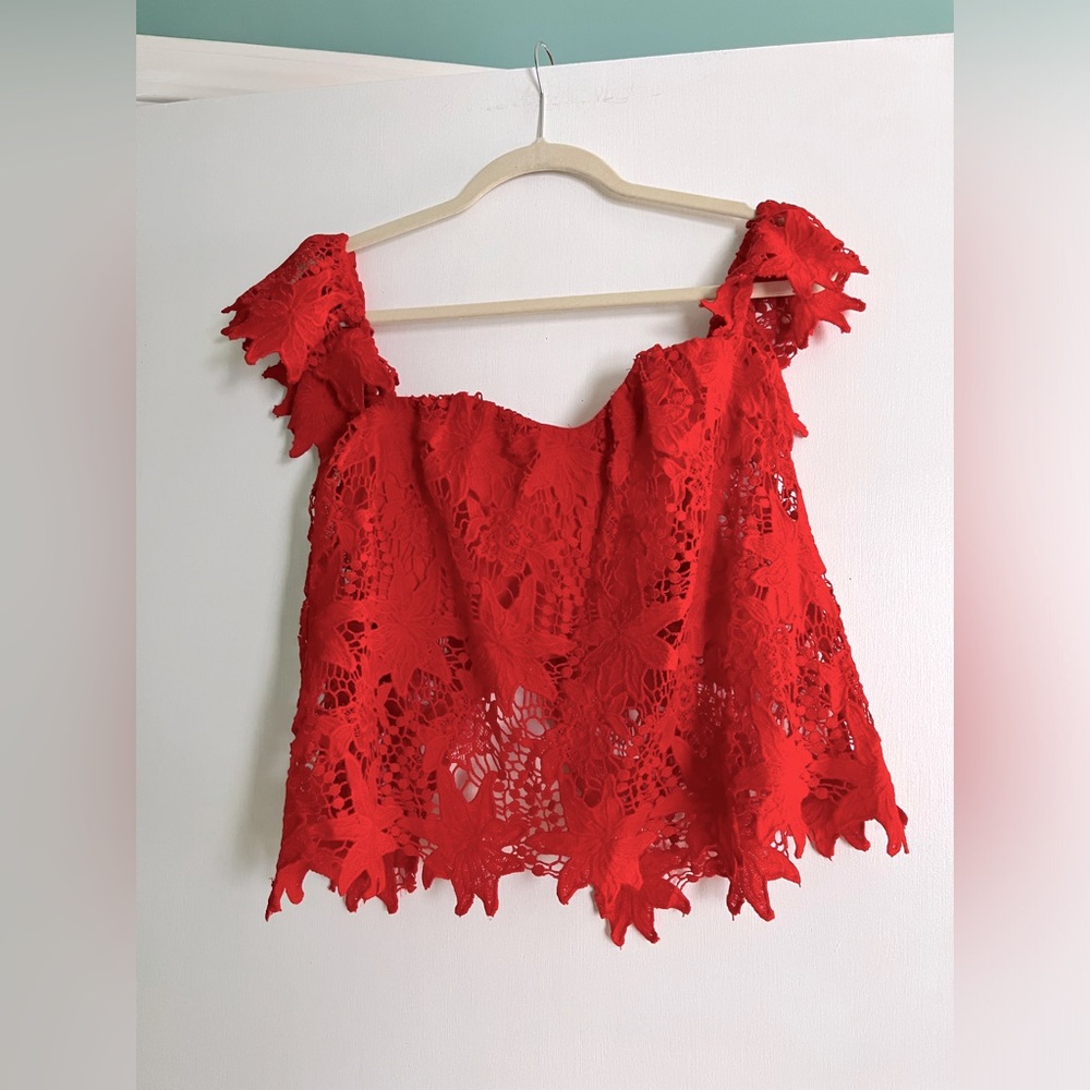 Gorgeous lipstick red lace top